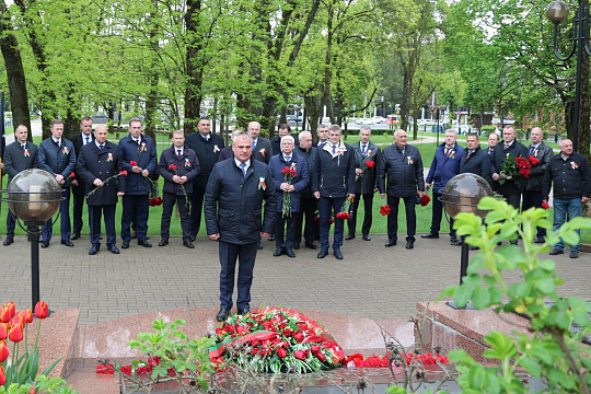 Память священна